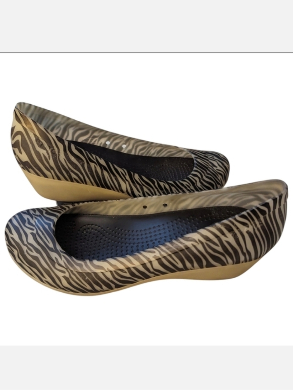 CROCS Slip-On Zebra Print Wedge Flats Cushioned Reflexology Insoles Jellies 10